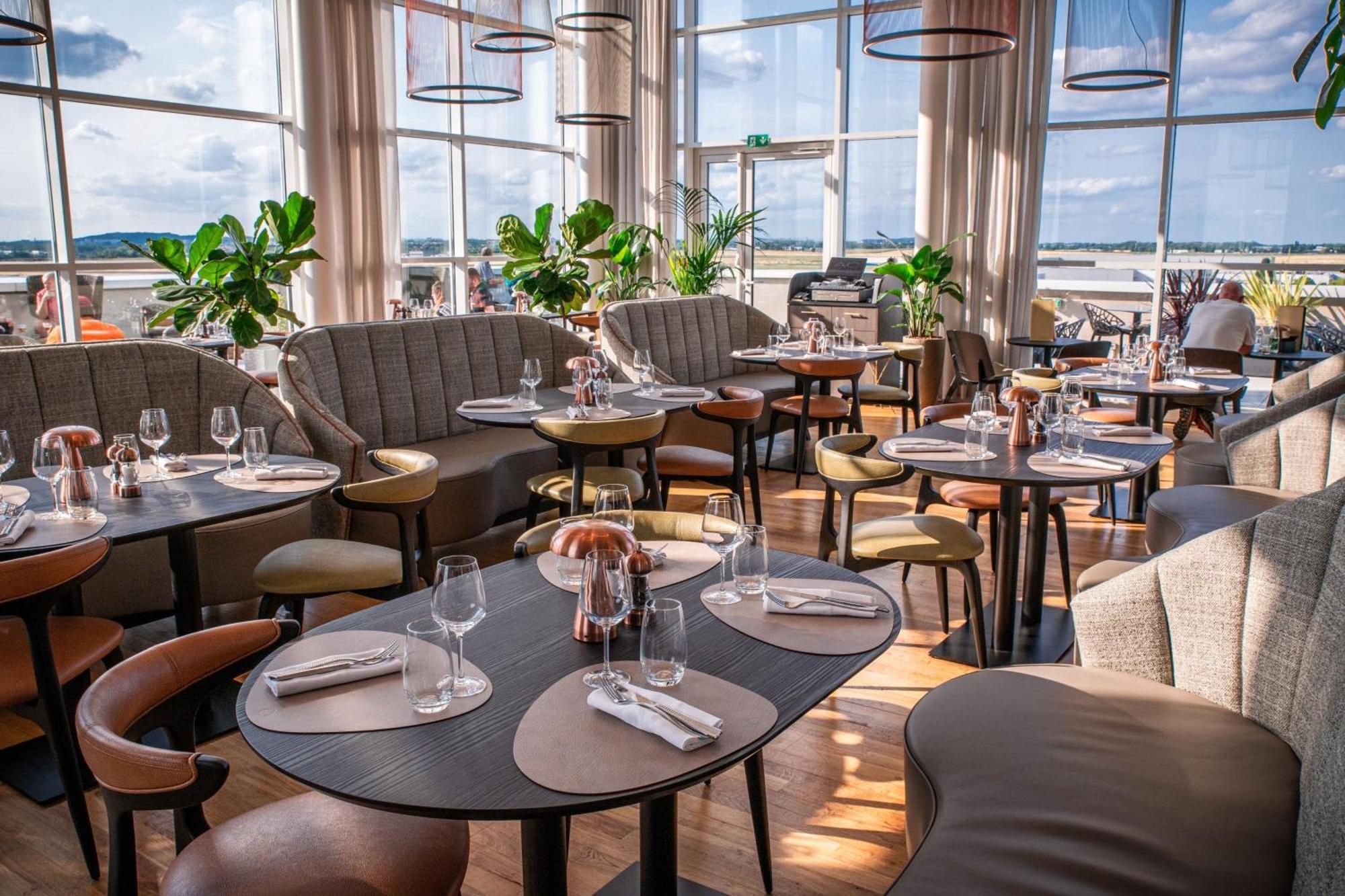 Ac Hotel By Marriott Paris Le Bourget Airport Dugny Экстерьер фото